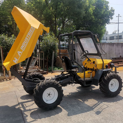 आर्टिकुलेट टर्निंग टाइप पाम ऑयल ट्रैक्टर कॉम्पैक्ट आयाम 3.65m X 1.72m X 2.15m